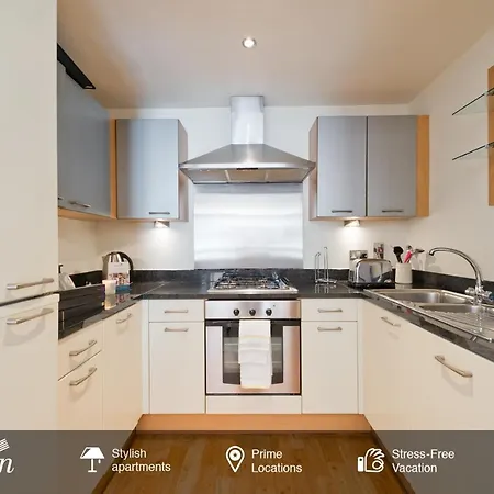 Sweet - Spacious Grand Canal Apartment *