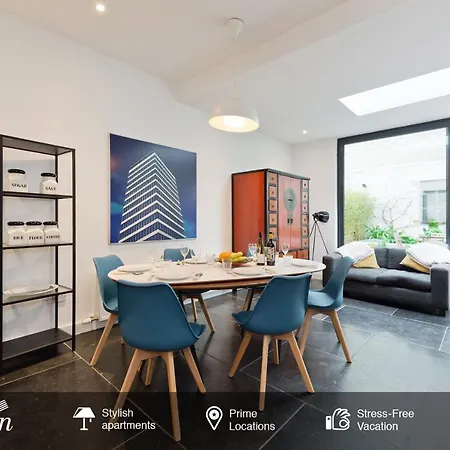 Sweet - Spacious Grand Canal Apartment