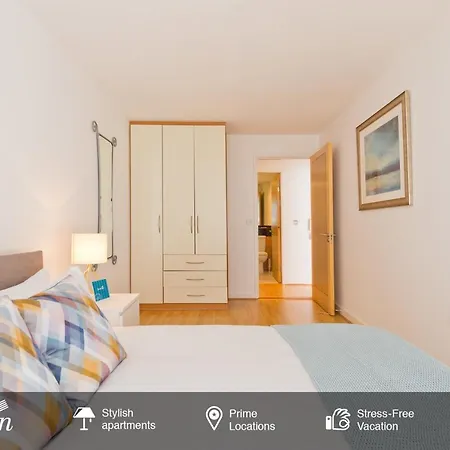 Sweet - Spacious Grand Canal Apartment *